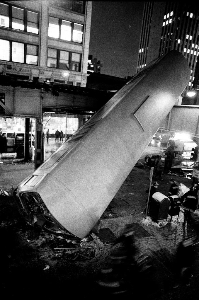 Aftermath of elevated train crash at Wabash Avenue and Lake Street - Chicago Sun-Times
