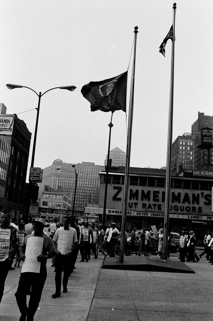 Bell System telephone strike - Chicago Sun-Times