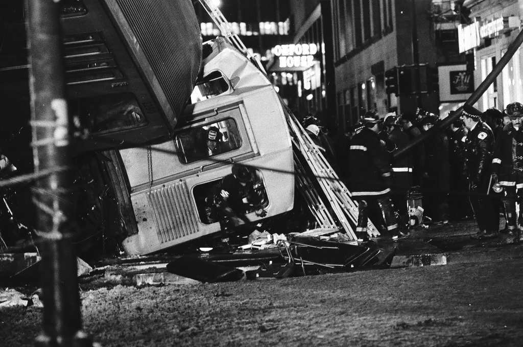 Elevated train derailment at Wabash Avenue and Lake Street - Chicago Sun-Times