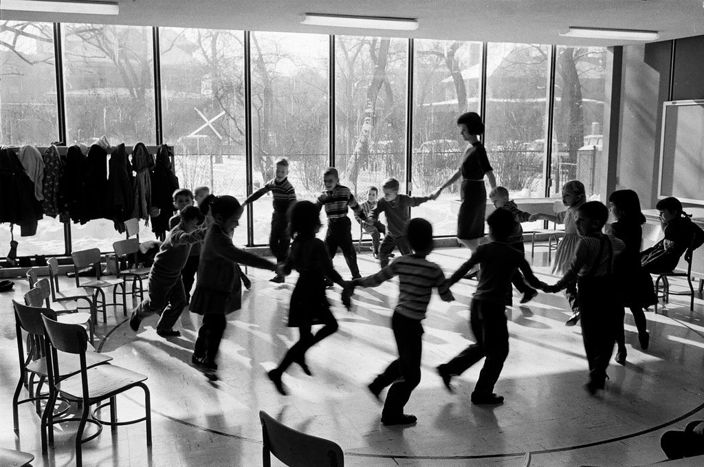 Joseph Brennemann School with unusual roof design - Chicago Sun-Times