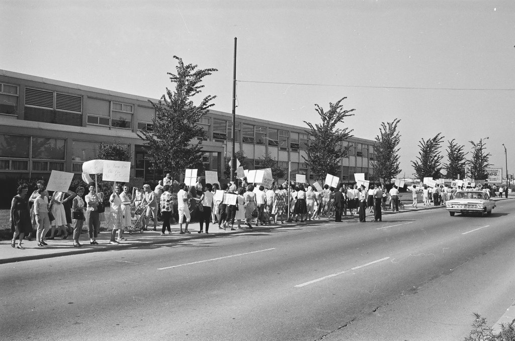 Bogan High School protest - Chicago Sun-Times