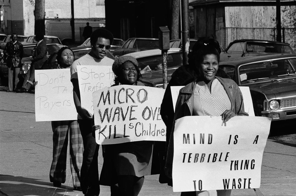 Myra Bradwell School protest - Chicago Sun-Times
