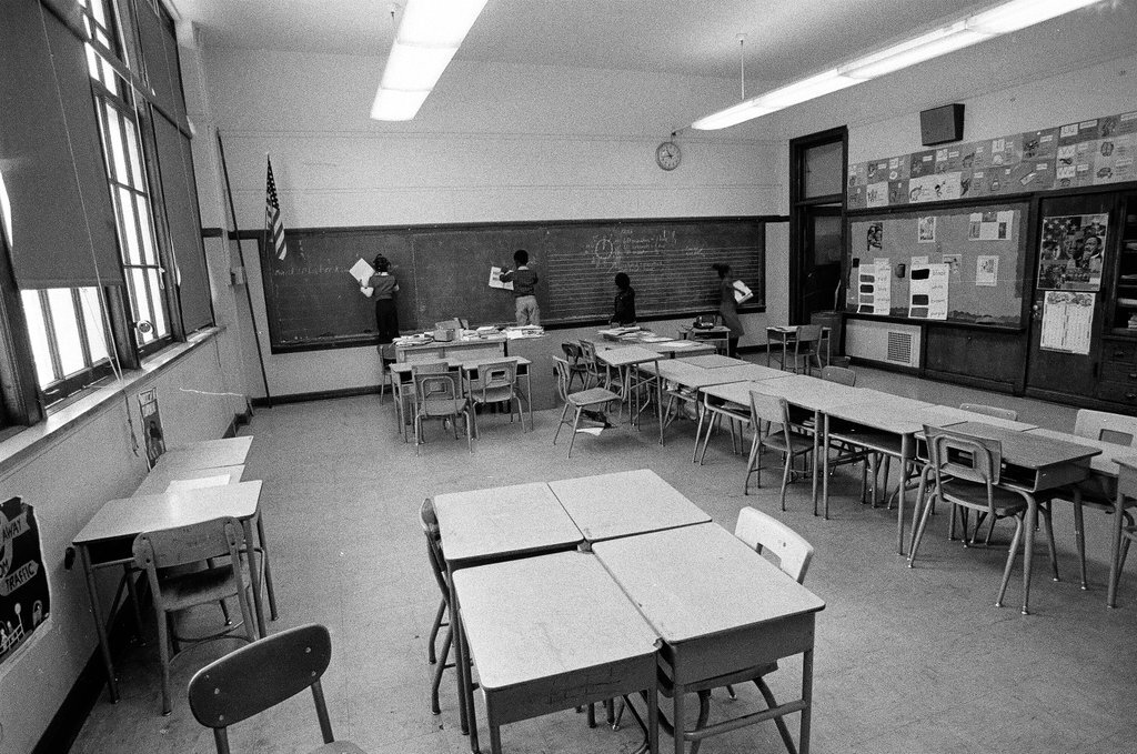 Myra Bradwell School protest - Chicago Sun-Times