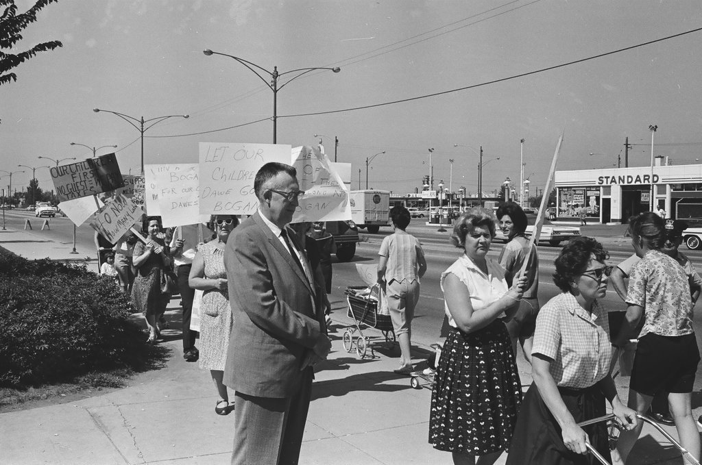 Bogan High School protest - Chicago Sun-Times