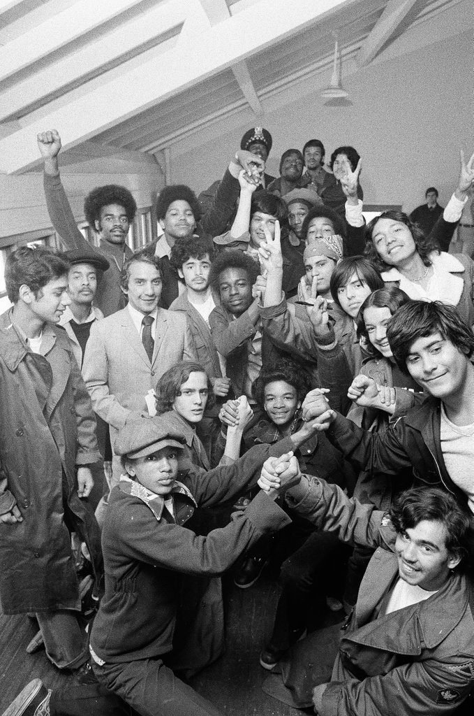 Bowen High School protest Vietnam War - Chicago Sun-Times