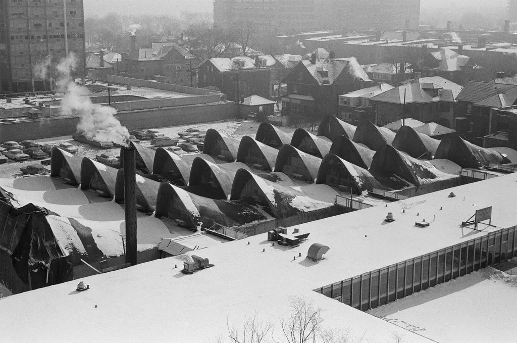 Joseph Brennemann School with unusual roof design - Chicago Sun-Times