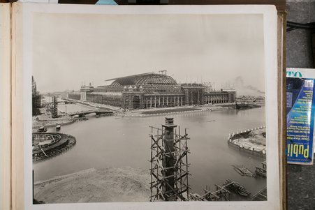 View of a building under construction at the World's Columbian Exposition - Arnold, C. D.