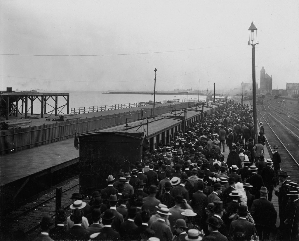 Illinois Central Railroad station - Unknown