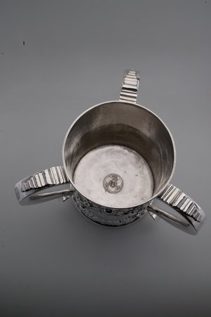 Loving Cup presented to Daniel Burnham - Howard & Co.