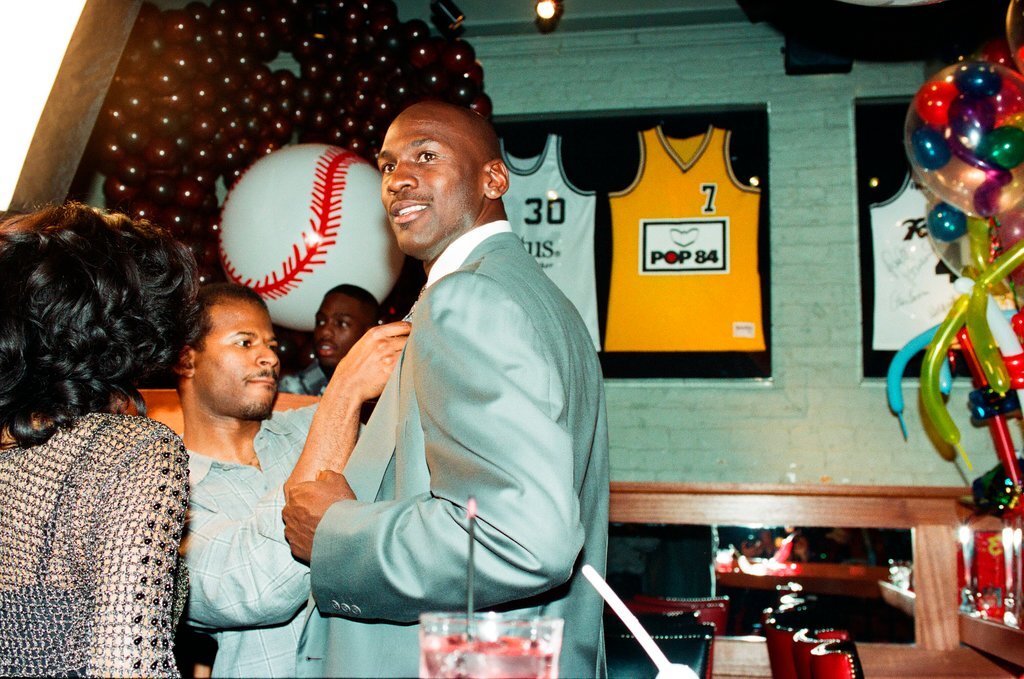Michael Jordan is the special guest at a baseball-themed party at a sports bar - Chicago Sun-Times