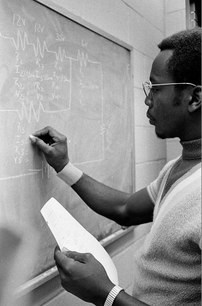 African-American employees at Argonne National Lab - Larry Graff for Chicago Sun-Times