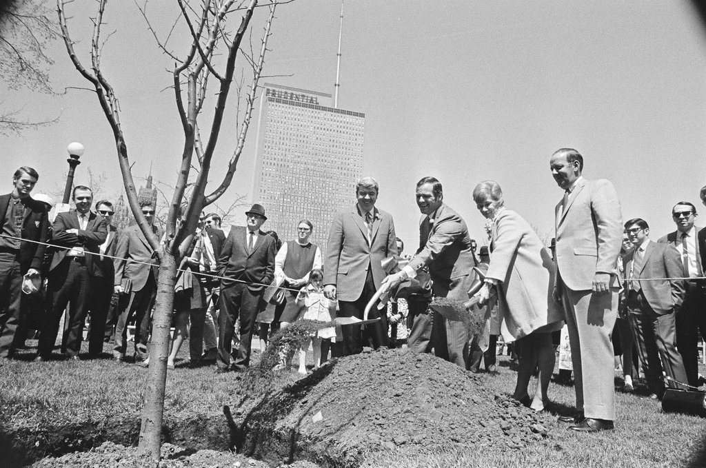 Arbor Day festivities in Grant Park - Charles Krejcsi for Chicago Sun-Times