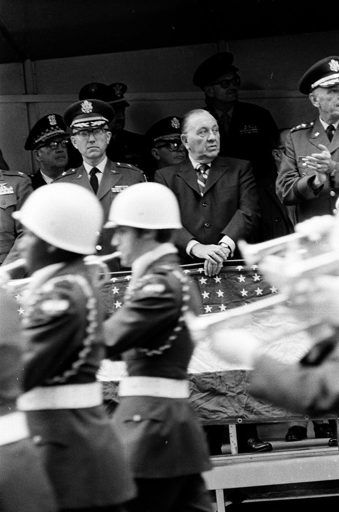 Armed Forces Day Parade on State Street - Larry Graff for Chicago Sun-Times