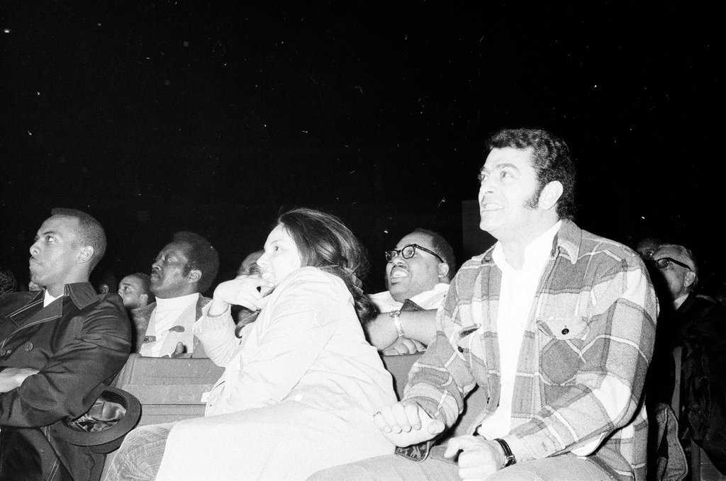 Ali-Frazier fight on closed circuit TV - Chicago Sun-Times