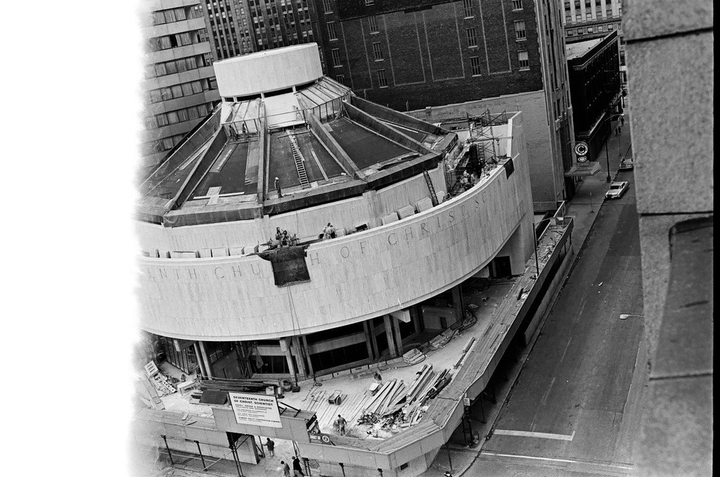 Construction of Seventeenth Church of Christ Scientist - Chicago Sun-Times
