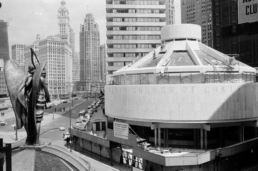 Construction of Seventeenth Church of Christ Scientist - Chicago Sun-Times