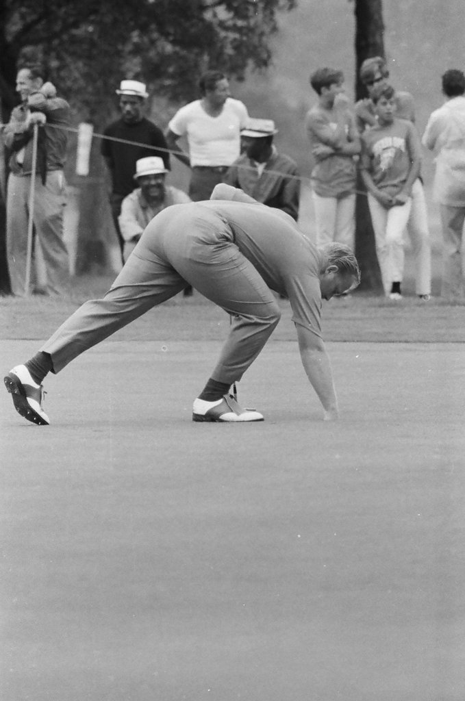 Jack Nicklaus at the Western Open - William (Bill) Deluga for Chicago Sun-Times