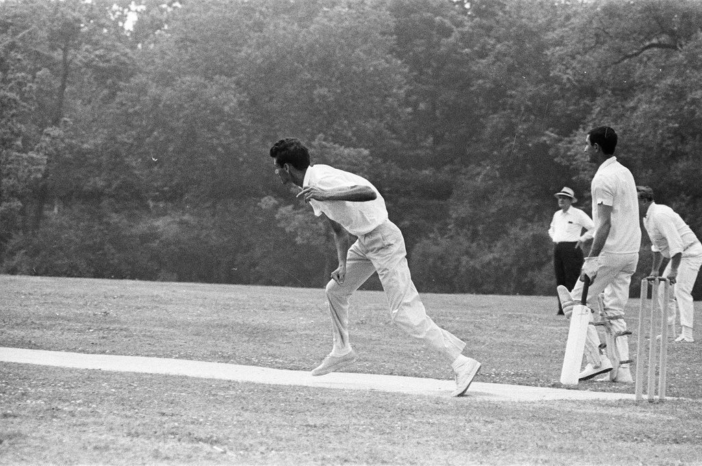 The Melbourne Cricket Club team plays against a St. Louis cricket team - Chicago Sun-Times