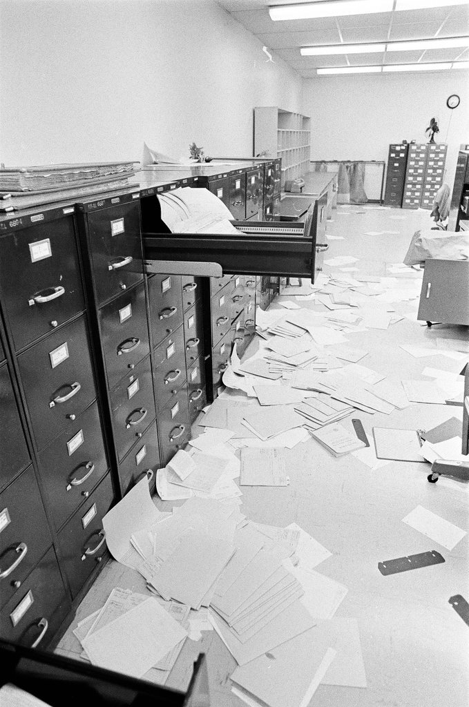 A selective service office is left in disarray after draft records were destroyed - Chicago Sun-Times