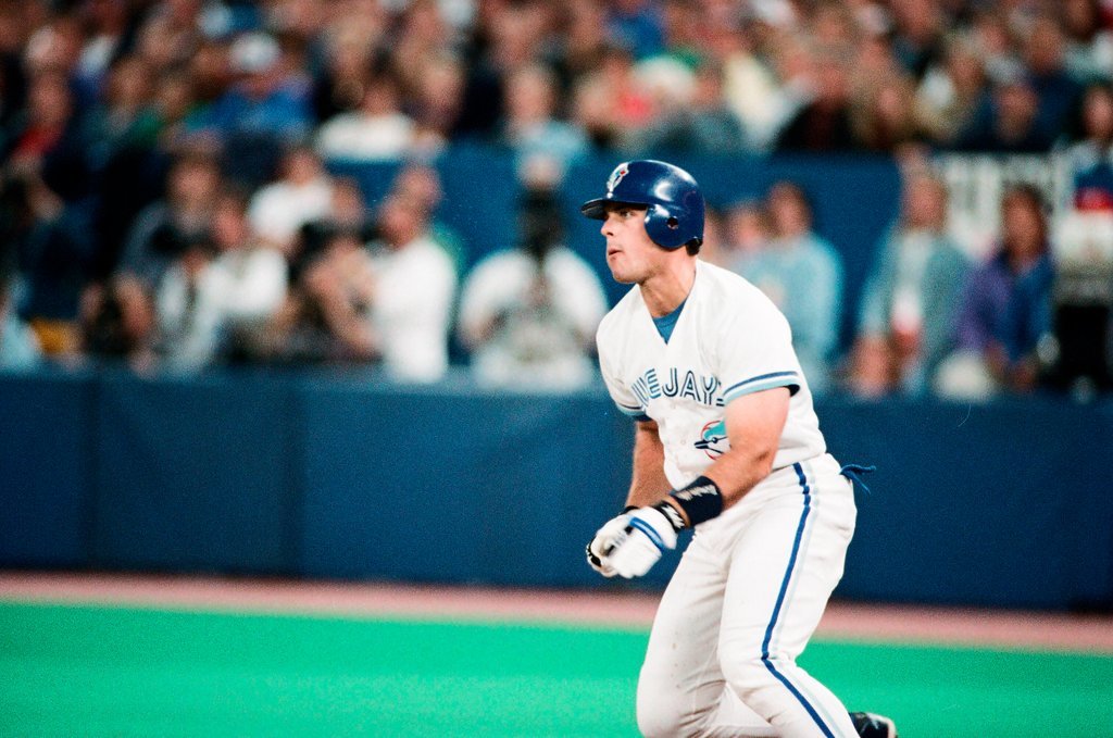 The Chicago White Sox and Toronto Blue Jays play in game four of the American League Championship Series - Chicago Sun-Times