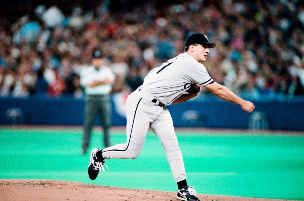 The Chicago White Sox and Toronto Blue Jays play in game four of the American League Championship Series - Chicago Sun-Times