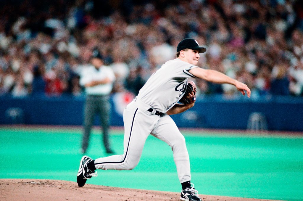 The Chicago White Sox and Toronto Blue Jays play in game four of the American League Championship Series - Chicago Sun-Times