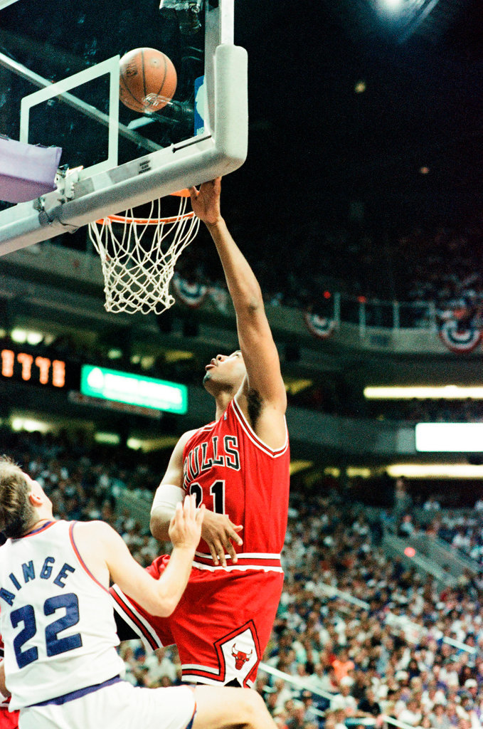 NBA Finals Game 2 Chicago Bulls vs. Phoenix Suns - Chicago Sun-Times