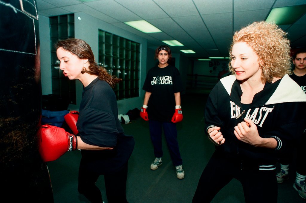 Female boxers train for the Golden Gloves - Chicago Sun-Times