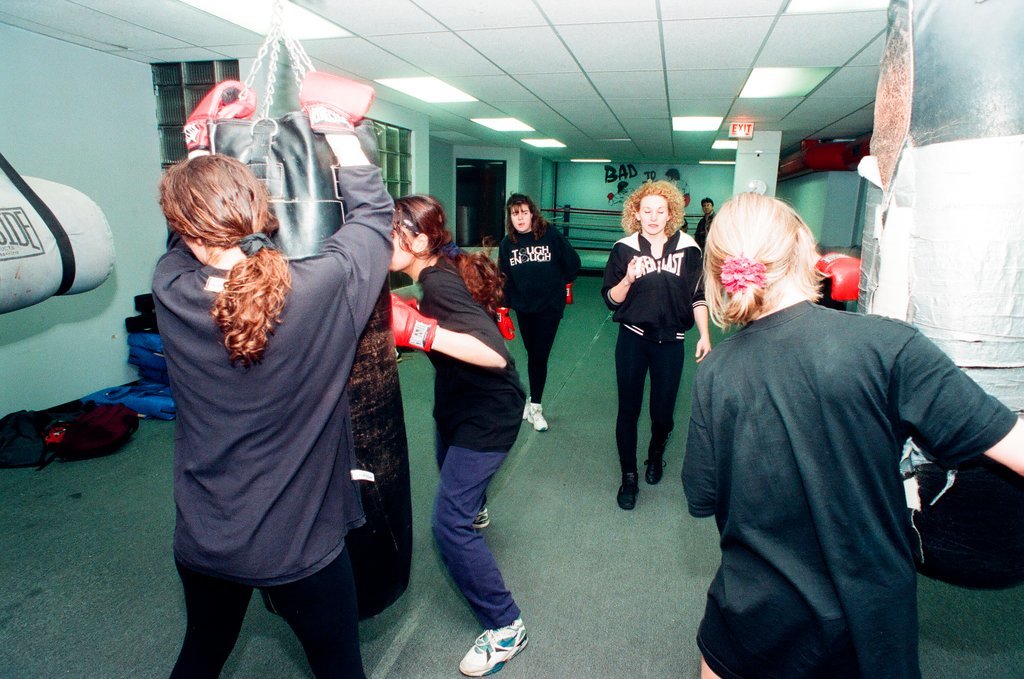Female boxers train for the Golden Gloves - Chicago Sun-Times