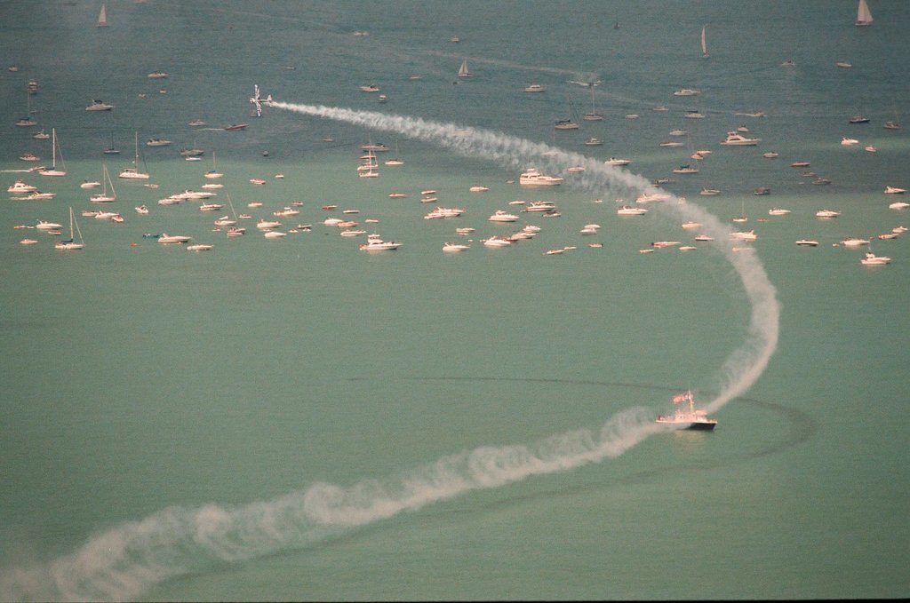 Views of the 1997 Air and Water Show from the Hancock Tower - Chicago Sun-Times
