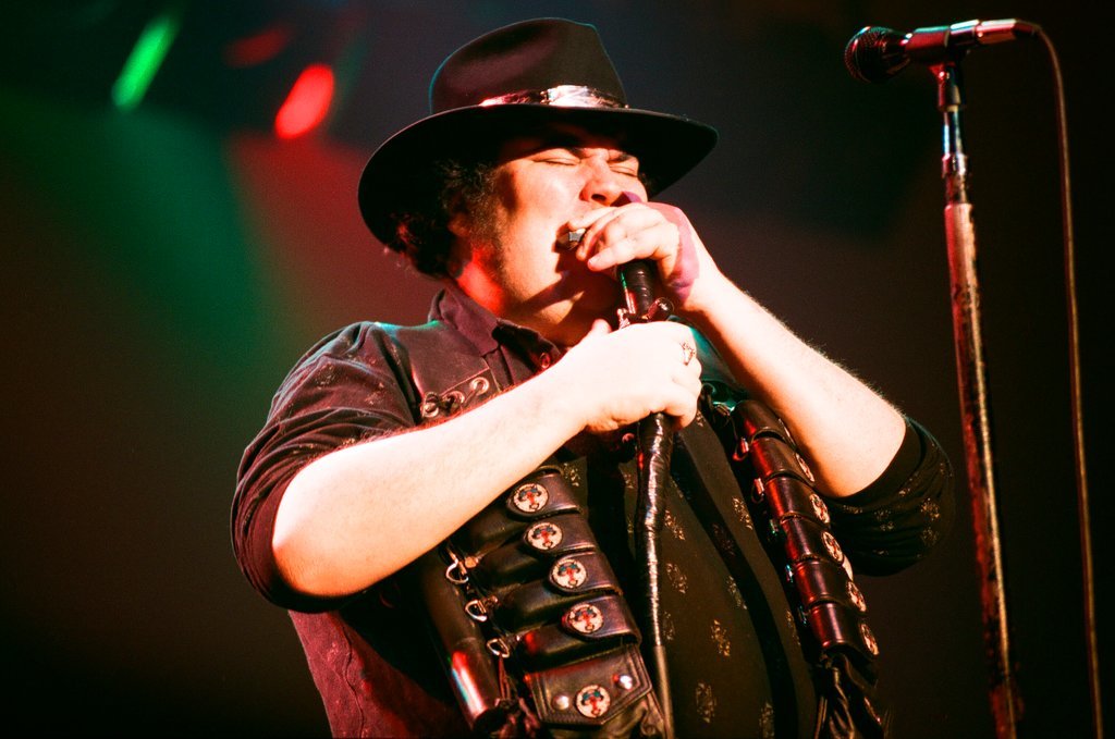 Blues Traveler performs at the Aragon Ballroom - Chicago Sun-Times