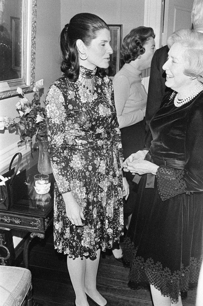The Chicago Historical Society hosts a dinner for museum specialists - Chicago Sun-Times