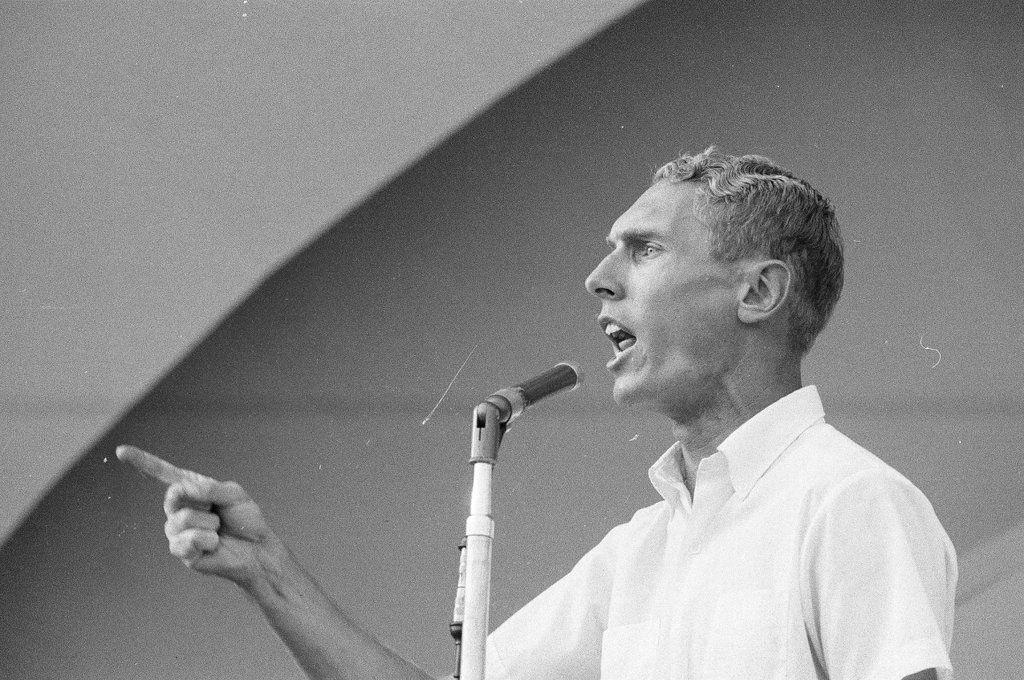 Young people gather in Grant Park on the one year anniversary of the 1968 Democratic Convention protest - Chicago Sun-Times