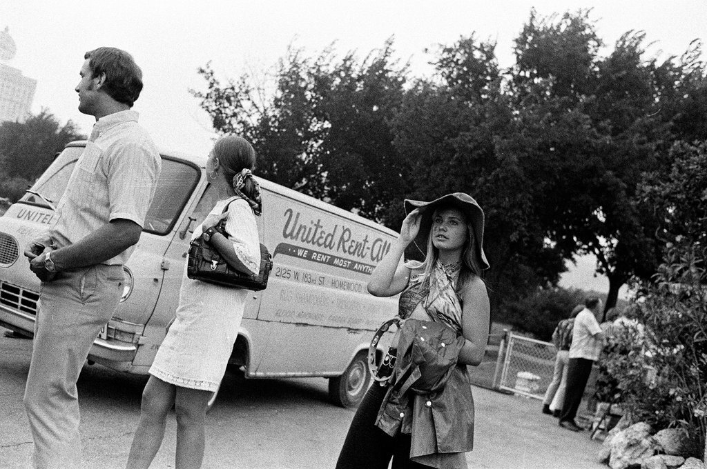 Young people gather in Grant Park on the one year anniversary of the 1968 Democratic Convention protest - Chicago Sun-Times