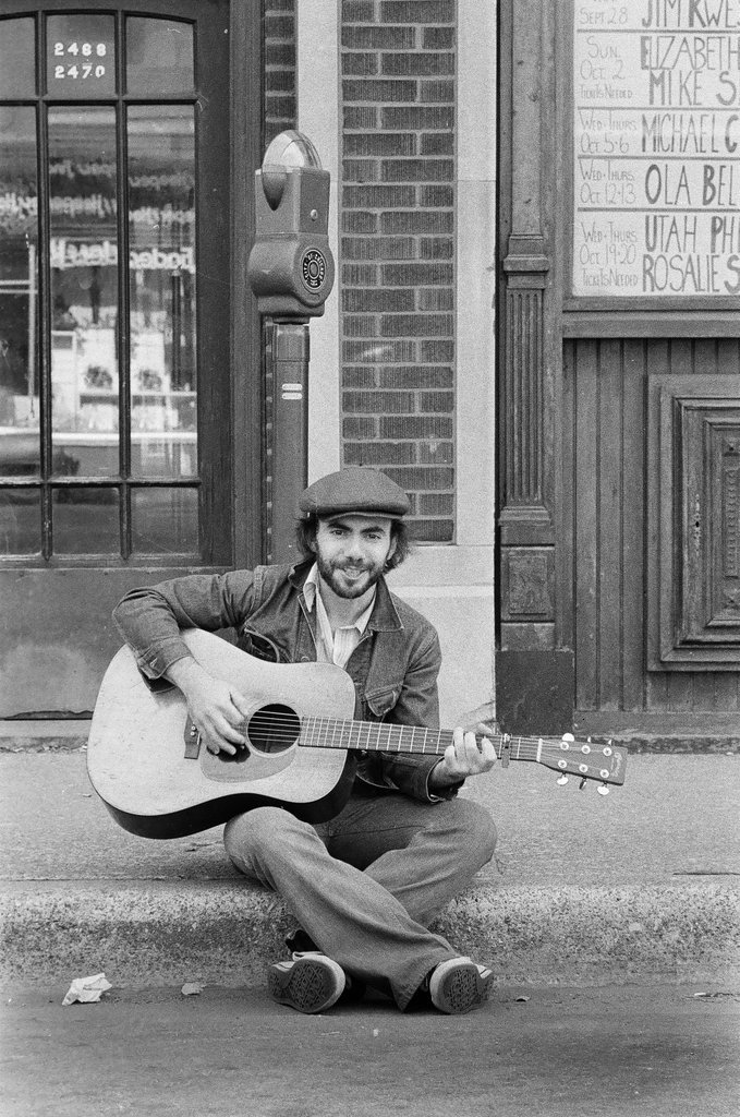 Folk singer Steve Goodman poses with his guitar - Randy B. Leffingwell for Chicago Sun-Times