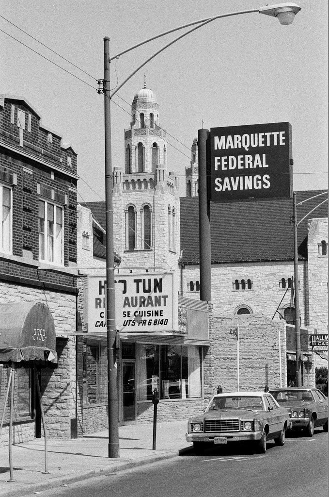 Street views of West 63rd Street - Chicago Sun-Times