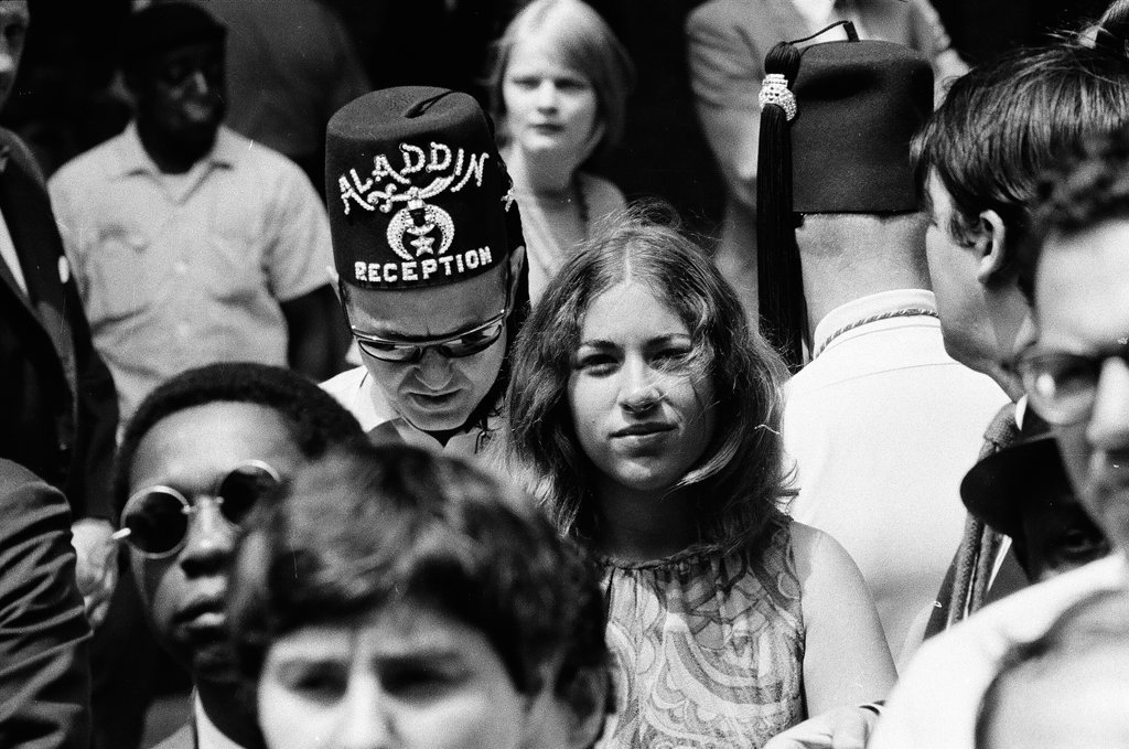 Anti-war protesters - Chicago Sun-Times