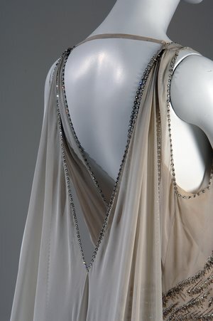 Court presentation gown - Vionnet, Madeleine, 1876-1975