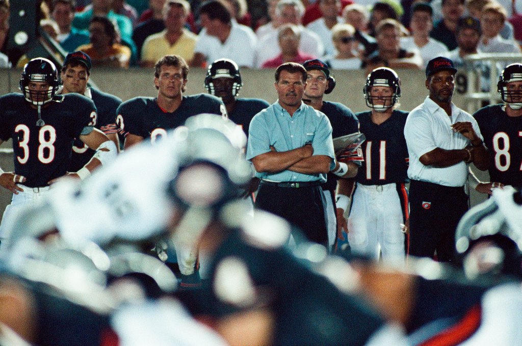 Mike Ditka at Bears preseason game against Raiders - Chicago Sun-Times