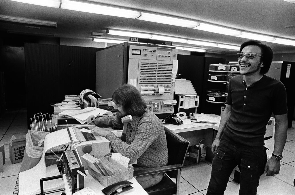 Night workers at Daily News Building - Chicago Sun-Times