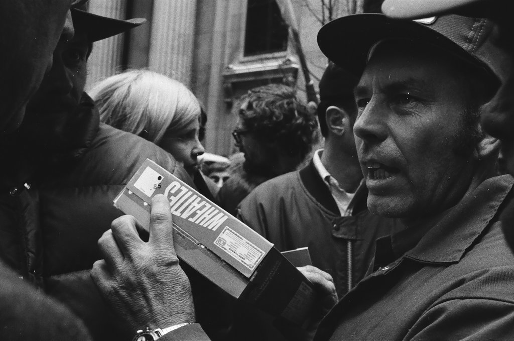 Striking farmers at Chicago Board of Trade - Chicago Sun-Times