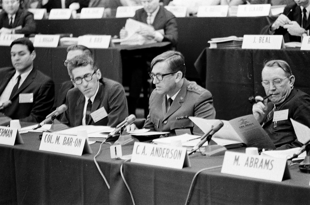 Draft conference at University of Chicago - Chicago Sun-Times