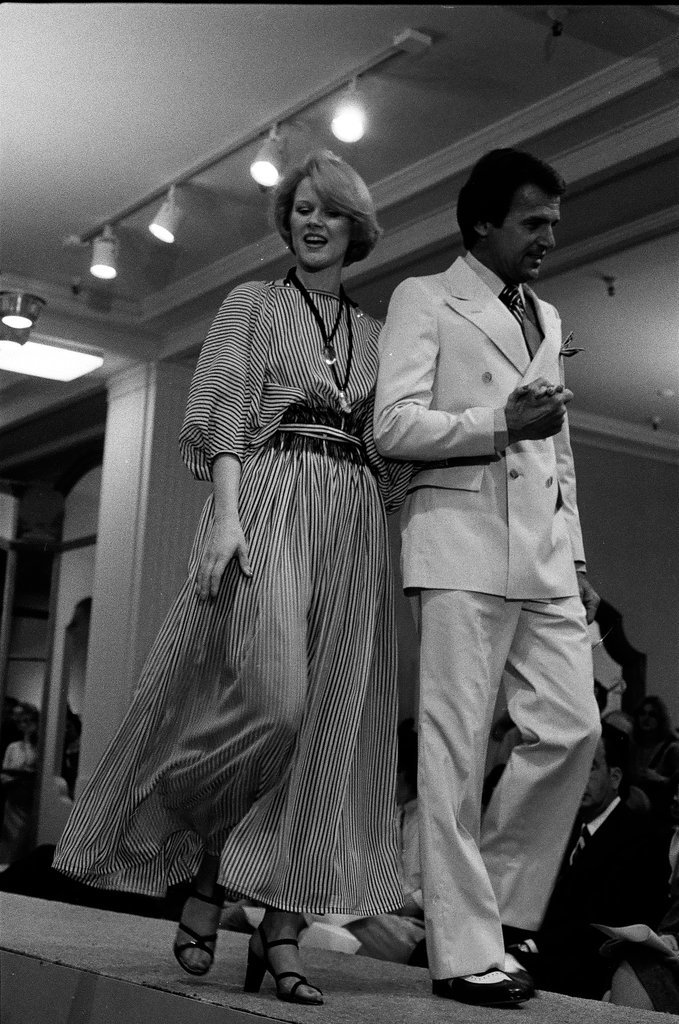 Marshall Field's benefit fashion show - Chicago Sun-Times