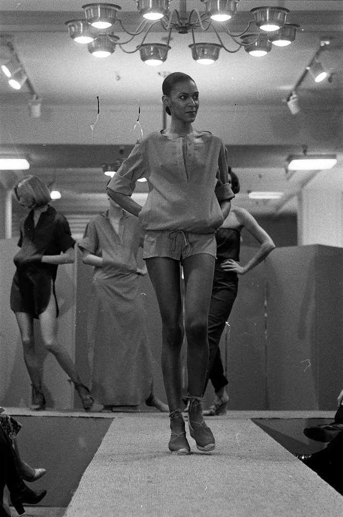 Marshall Field's benefit fashion show - Chicago Sun-Times