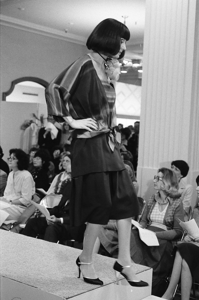 Marshall Field's benefit fashion show - Chicago Sun-Times
