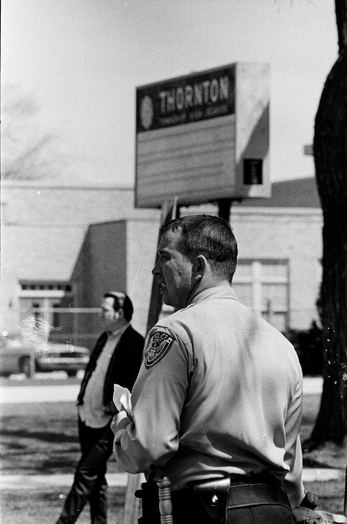 Police called at Thornton High School - Chicago Sun-Times