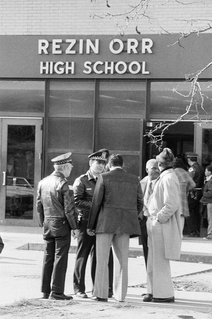 Racial disturbance at Orr High School - Chicago Sun-Times