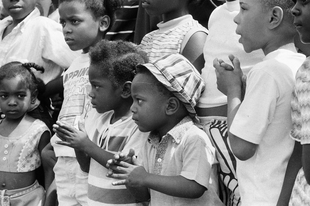 The 1971 Bud Billiken Parade travels through the South Side - Chicago Sun-Times
