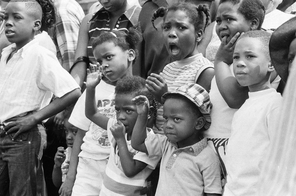 The 1971 Bud Billiken Parade travels through the South Side - Chicago Sun-Times
