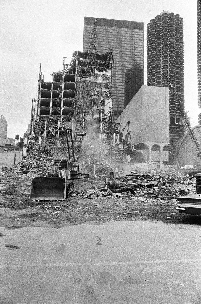 The 88-year-old Central Cold Storage Company building is being demolished - Jack Lenahan for Chicago Sun-Times